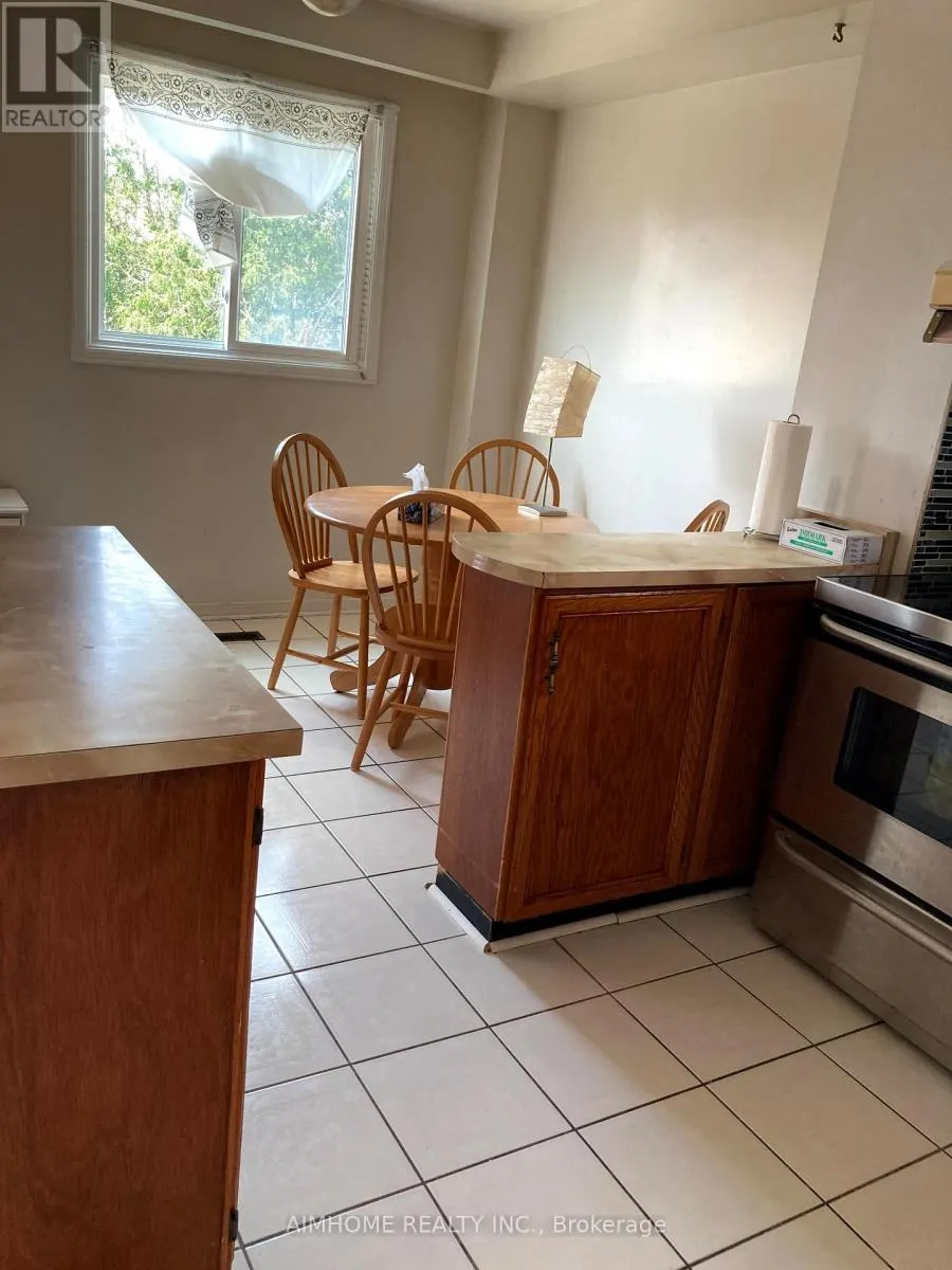 ROOM1 - 12 BLUE EAGLE TRAIL