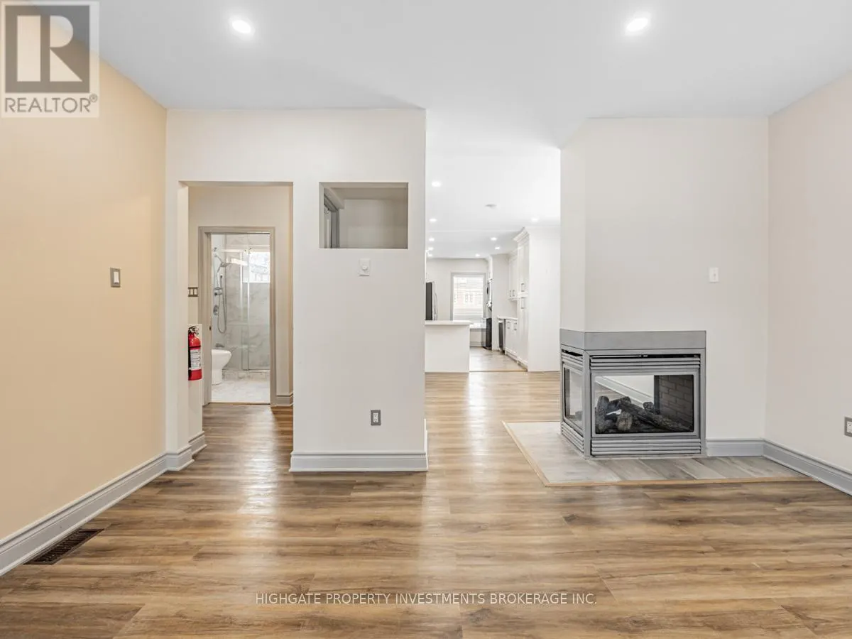 UPPER - 6 KEW BEACH AVENUE