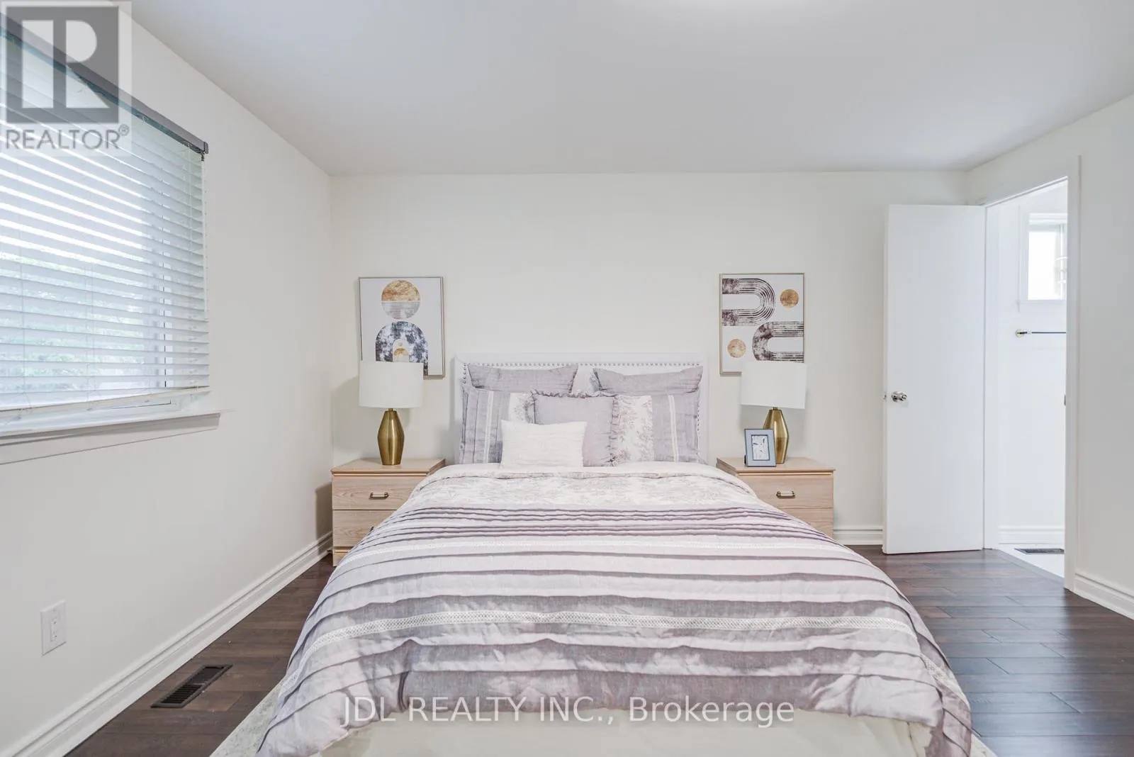 6 NORHEAD AVENUE