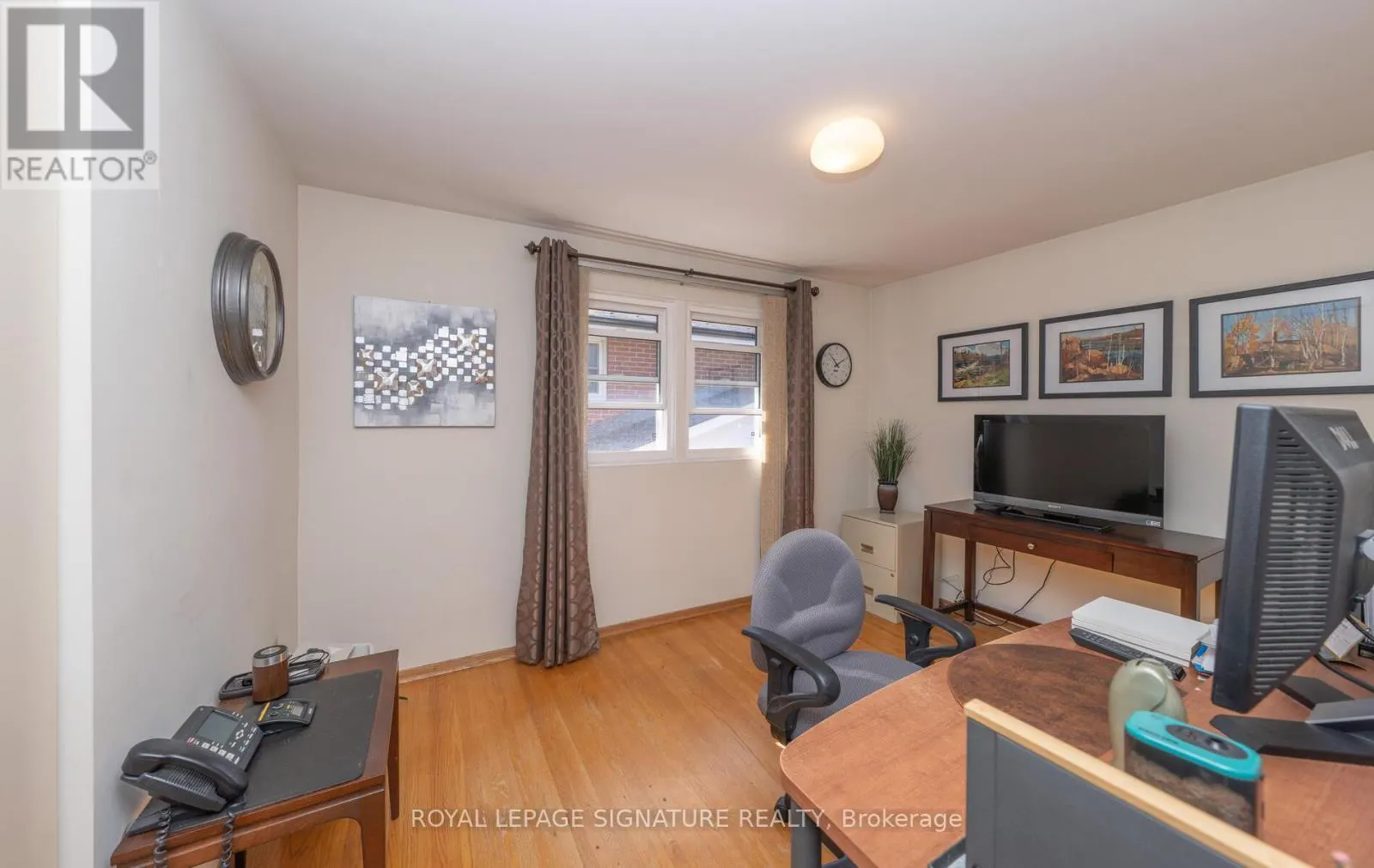 43 COLLINGSBROOK BOULEVARD