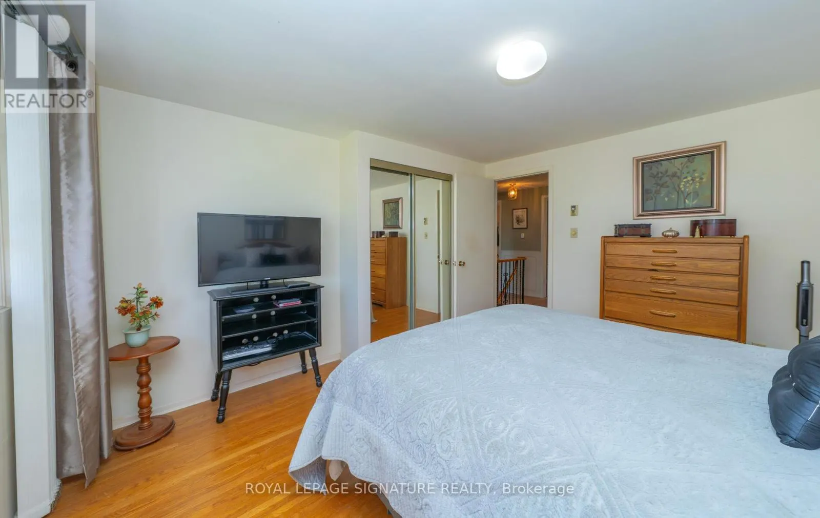 43 COLLINGSBROOK BOULEVARD