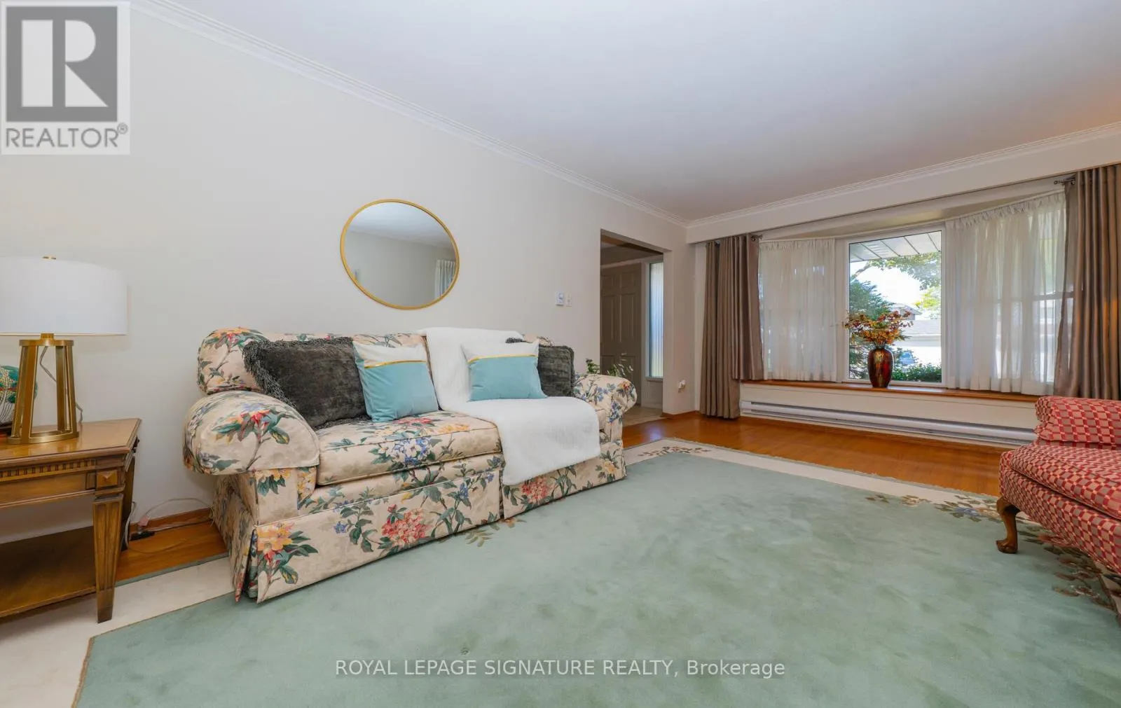 43 COLLINGSBROOK BOULEVARD
