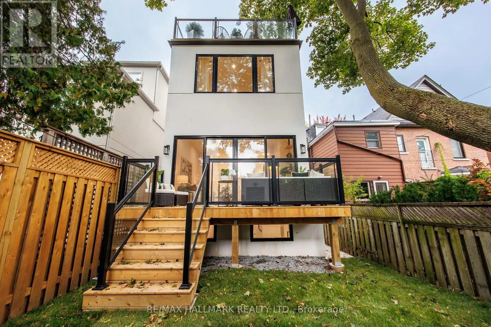 98 HOGARTH AVENUE