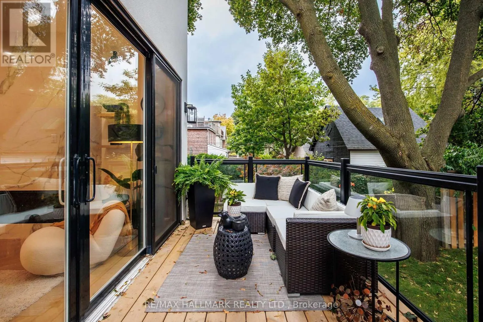 98 HOGARTH AVENUE
