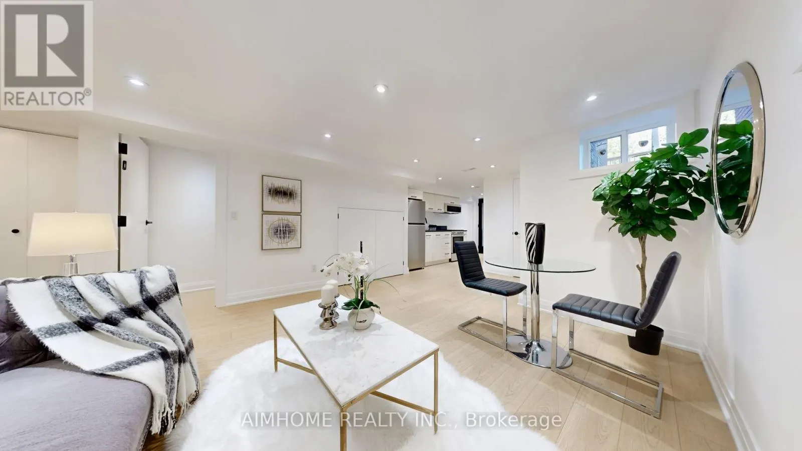38 SPARKHALL AVENUE