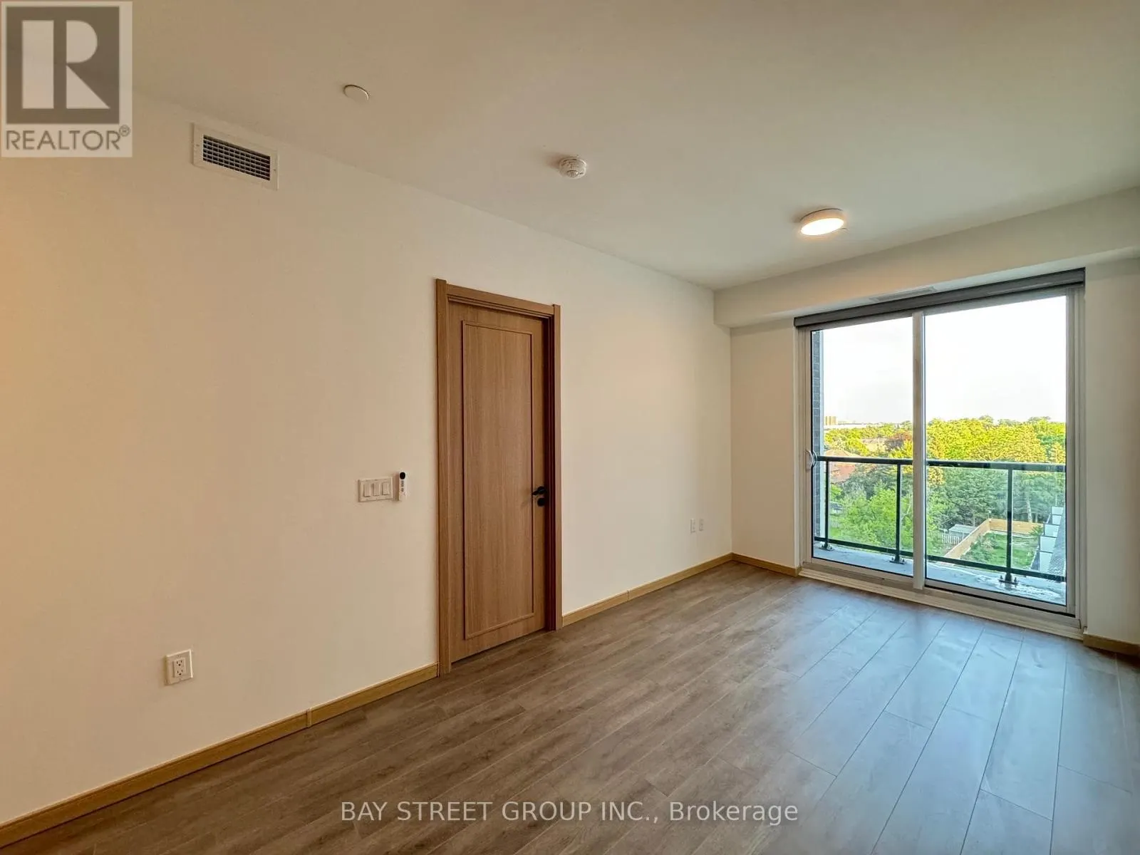 710 - 3429 SHEPPARD AVENUE E