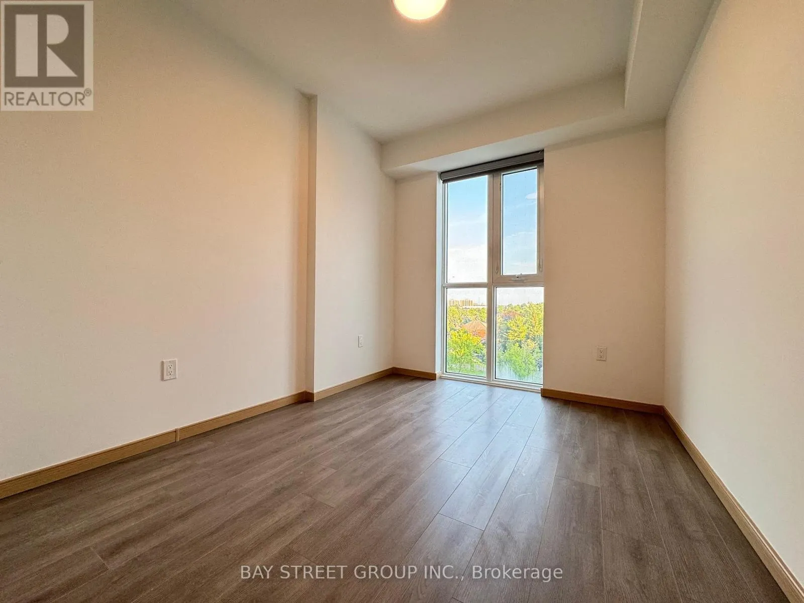 710 - 3429 SHEPPARD AVENUE E