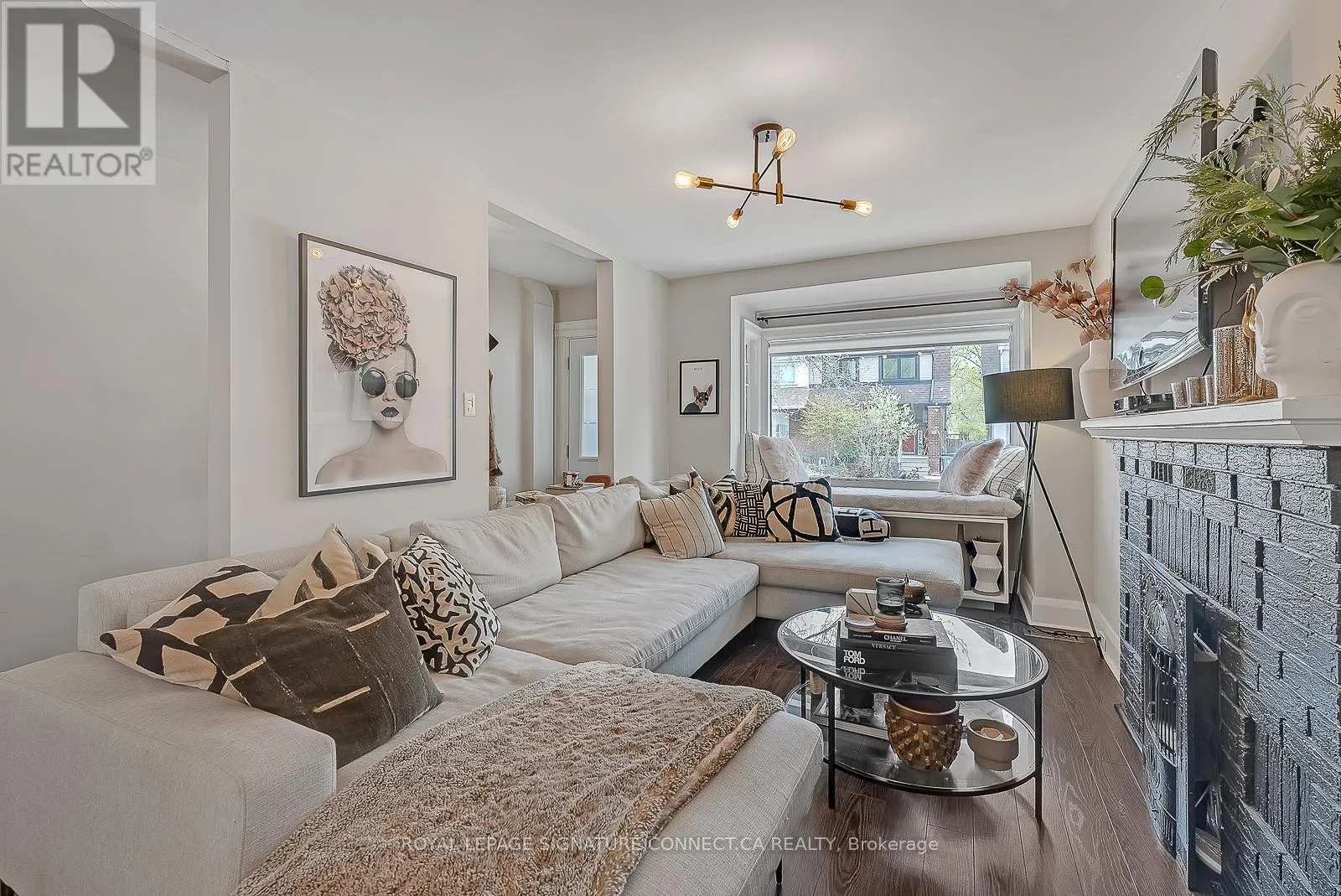 80 OAKCREST AVENUE