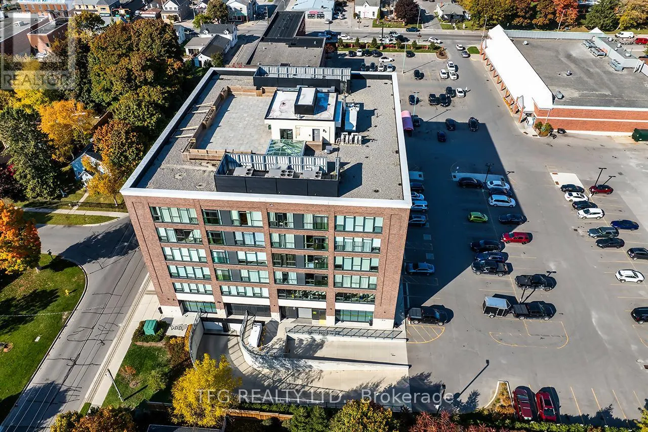 504 - 109 KING AVENUE EAST AVENUE E, #504