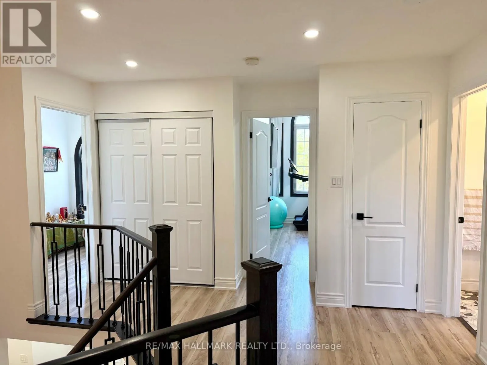 63 CHARTWAY BOULEVARD