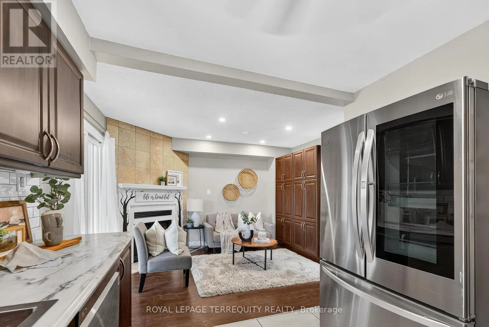 18 KERSHAW STREET