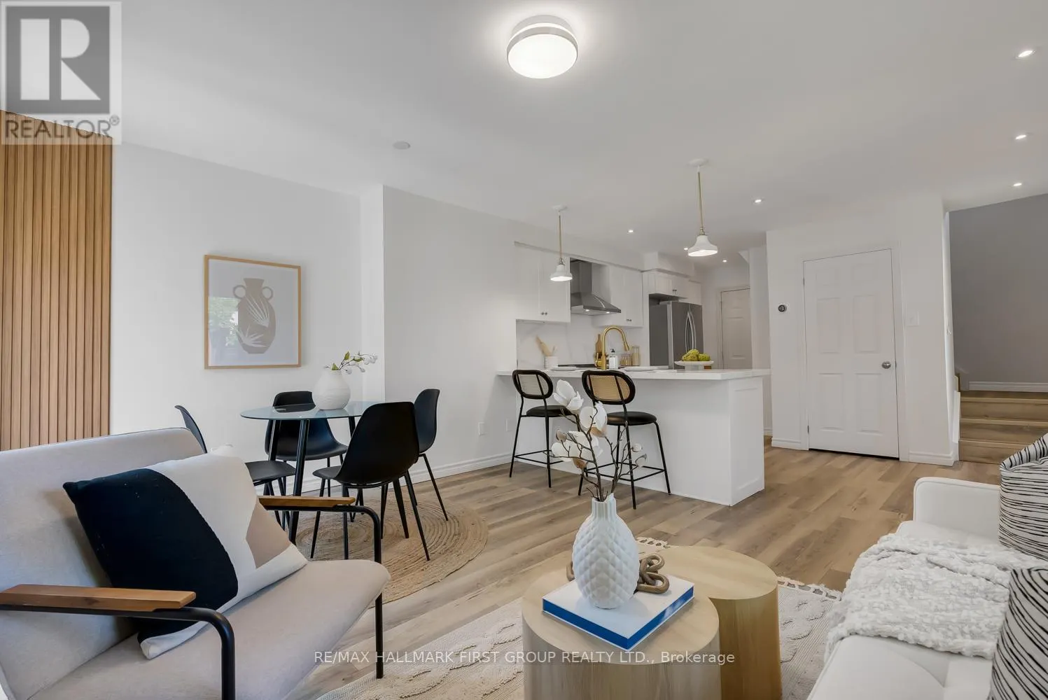 2 SYLVIA COURT