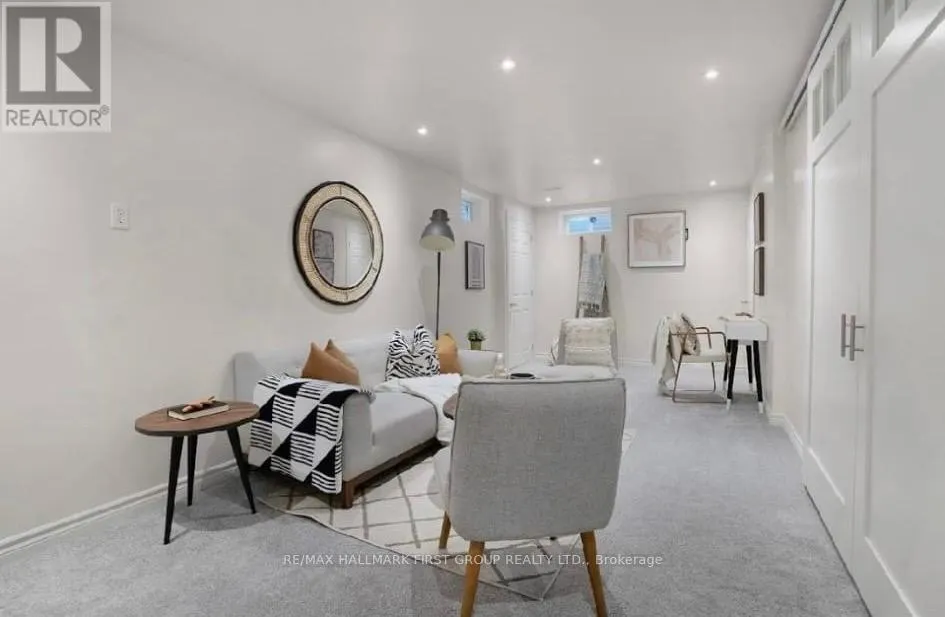 2 SYLVIA COURT