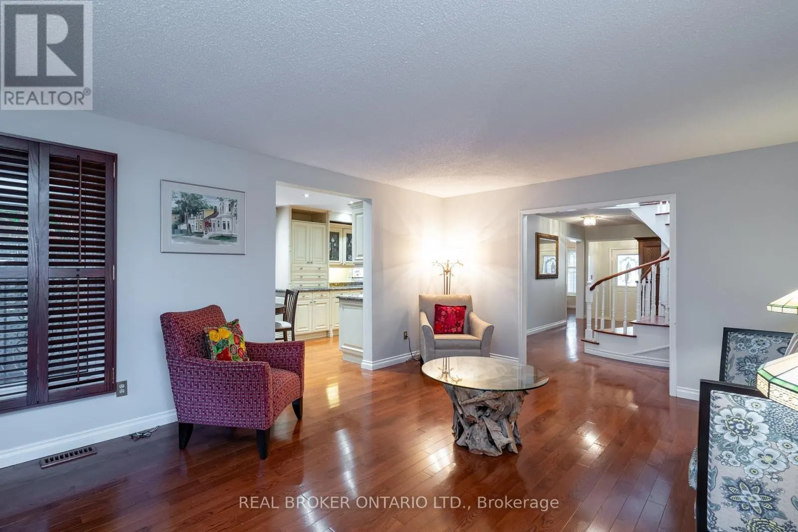 972 GABLEHURST CRESCENT