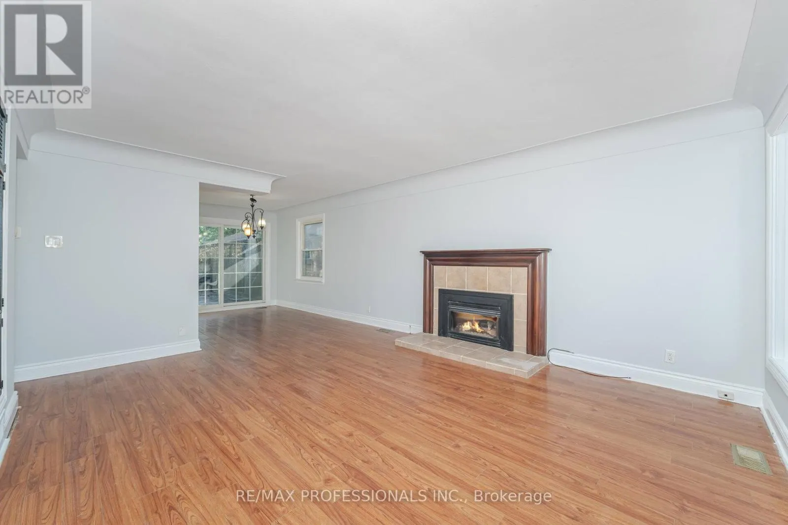 11 JEANETTE STREET