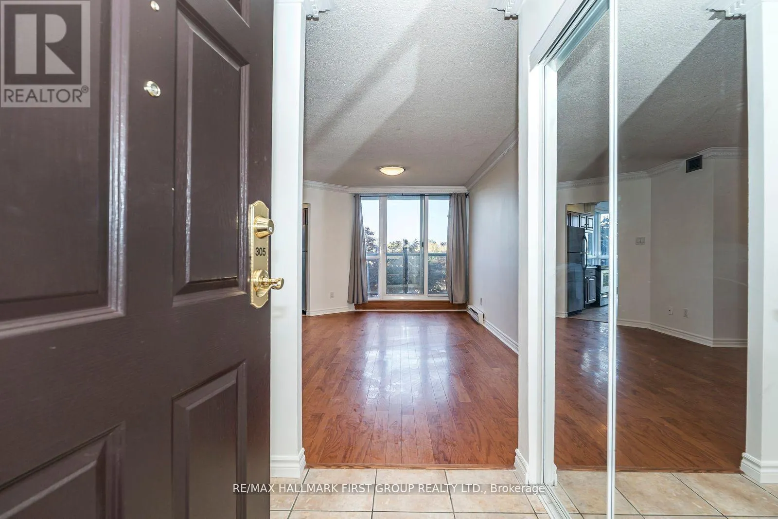 305 - 2 WESTNEY ROAD N ROAD