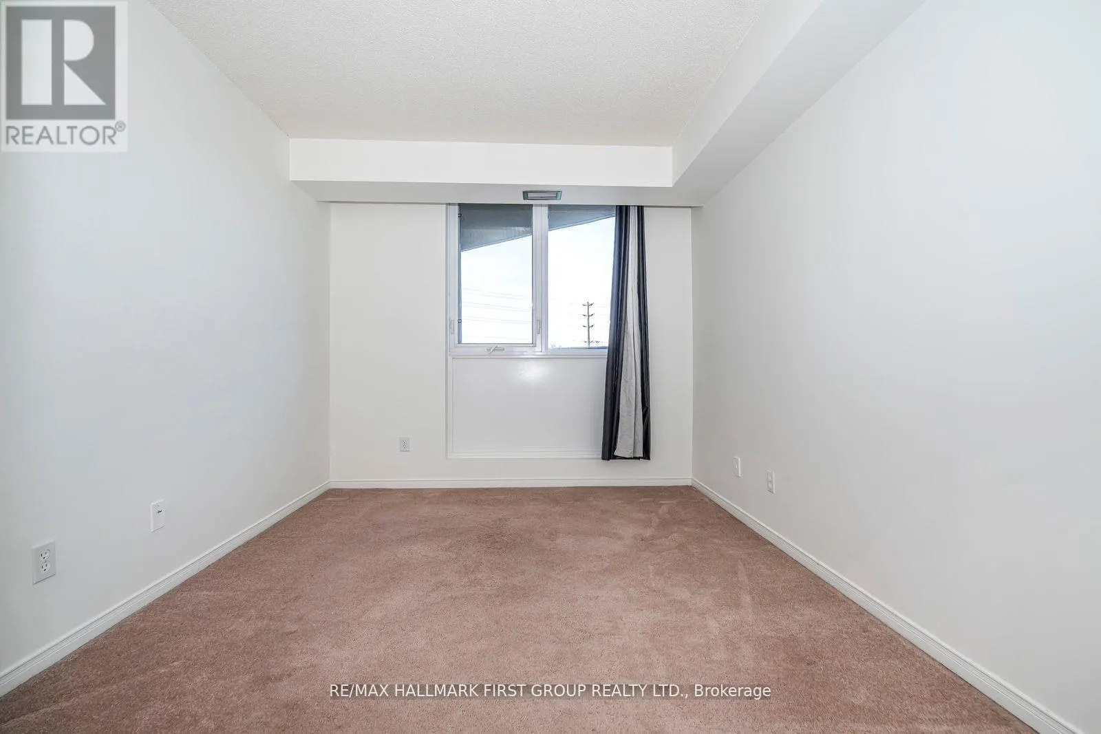 305 - 2 WESTNEY ROAD N ROAD