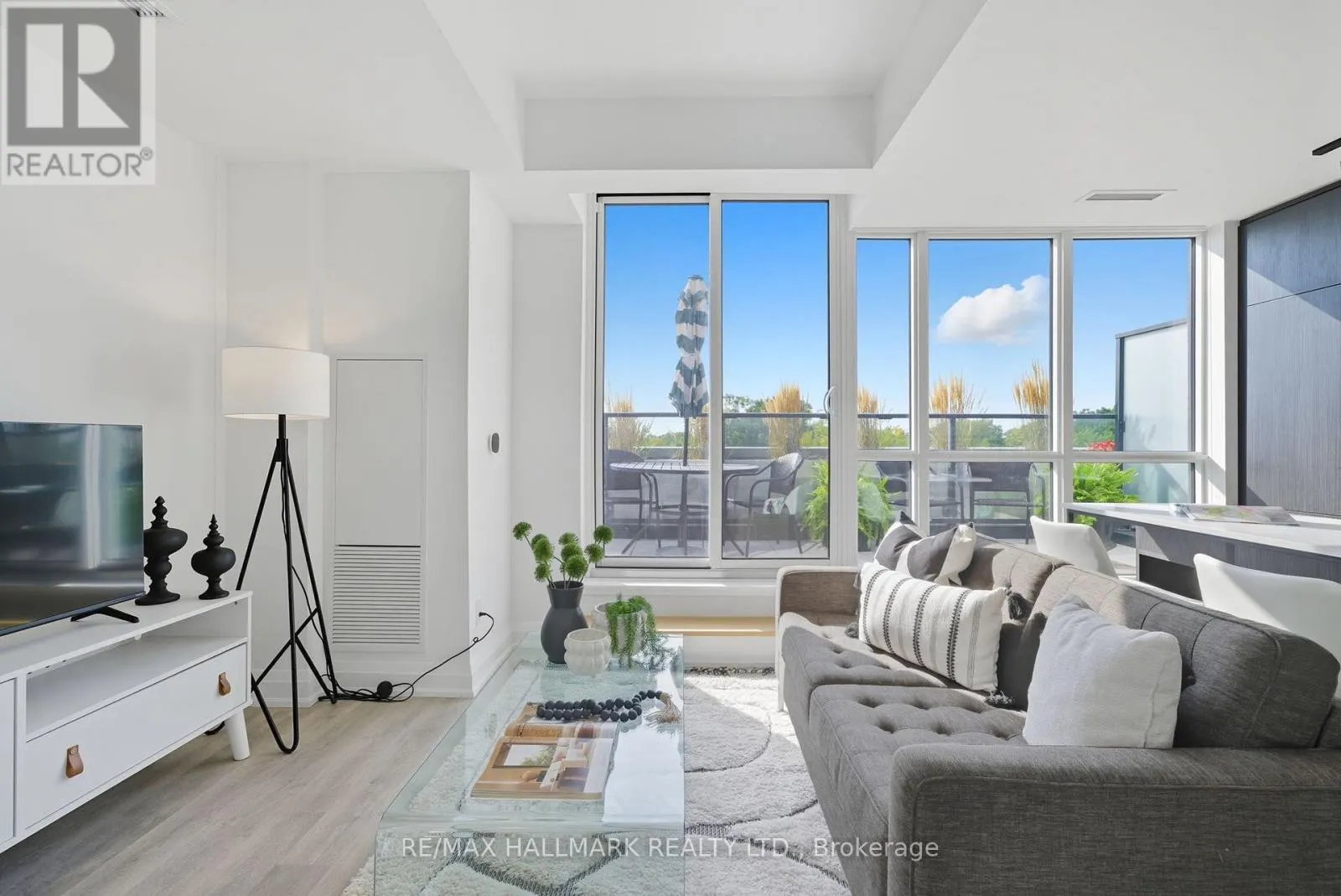 513 - 2369 DANFORTH AVENUE