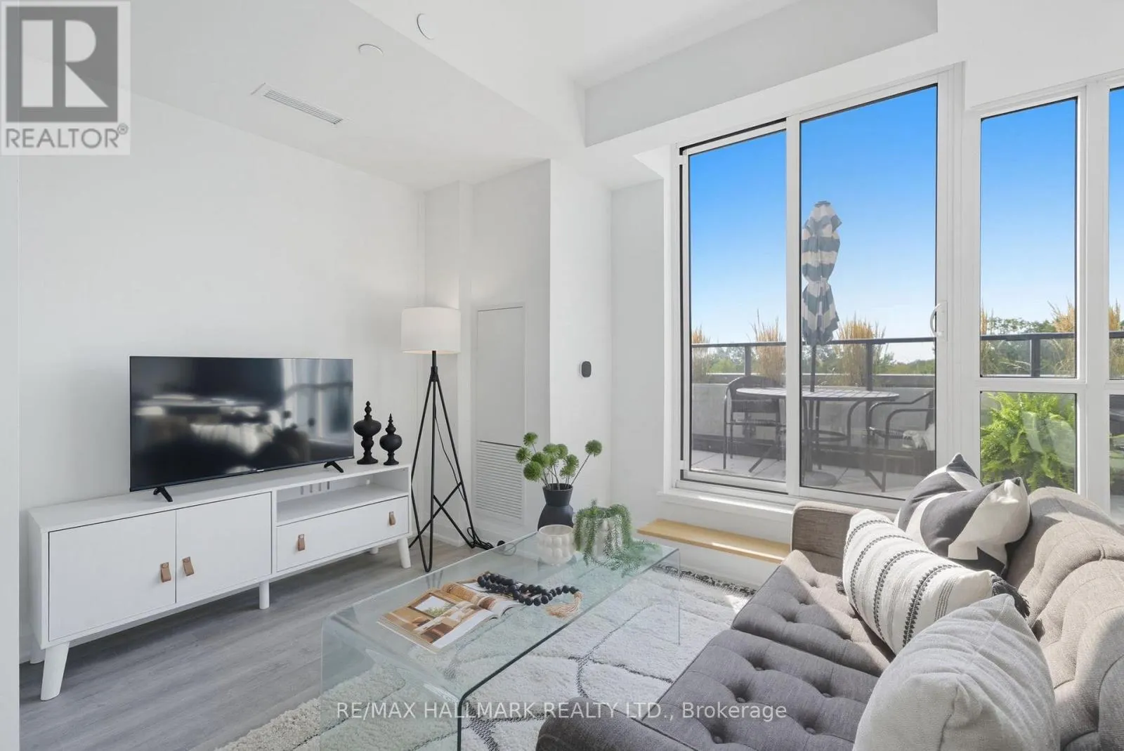 513 - 2369 DANFORTH AVENUE