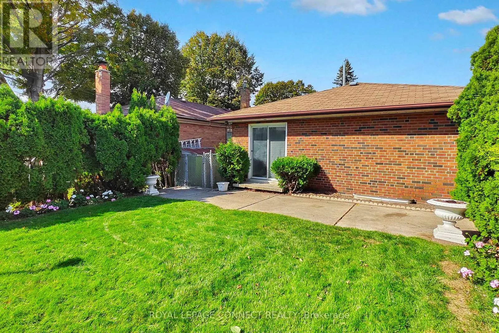 14 DALEHURST AVENUE