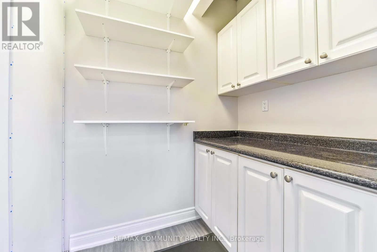 310 - 1585 MARKHAM ROAD