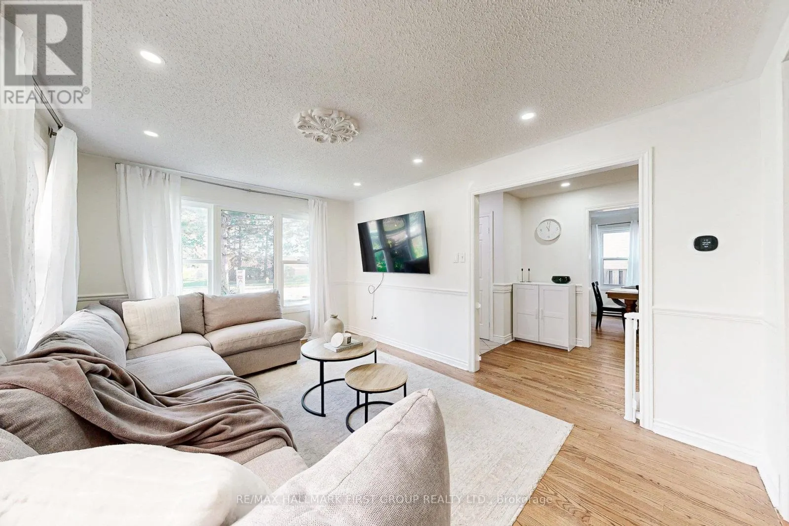 1522 AMBERLEA ROAD