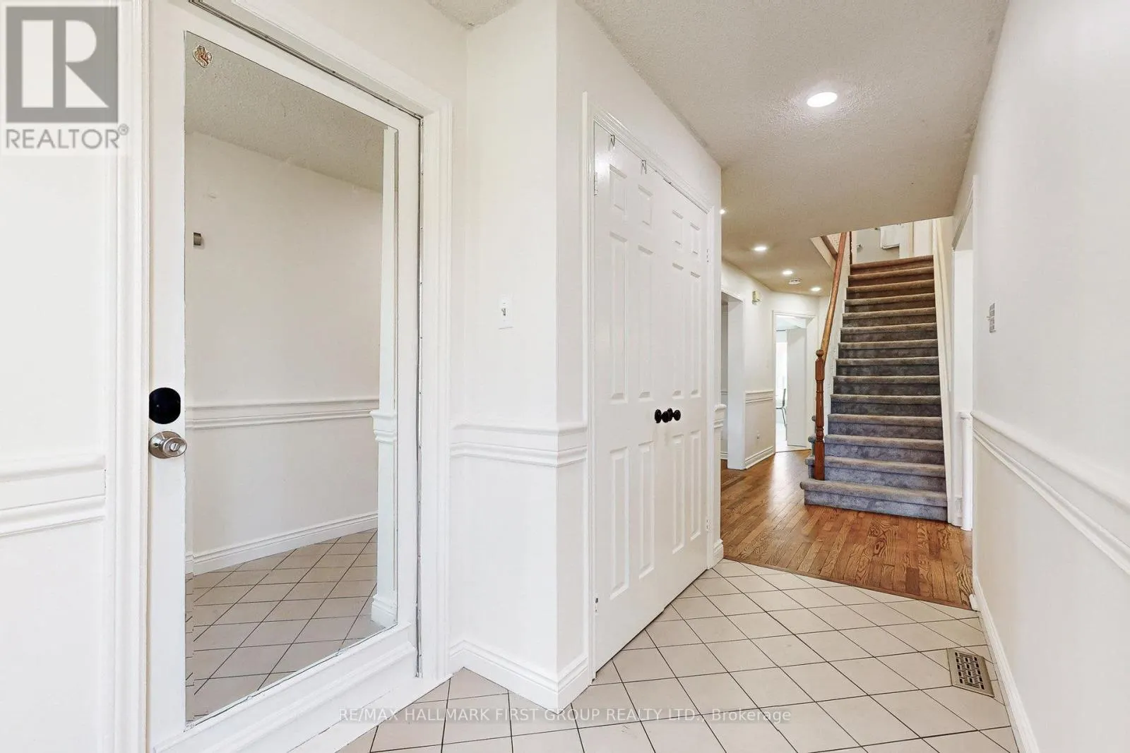 1522 AMBERLEA ROAD
