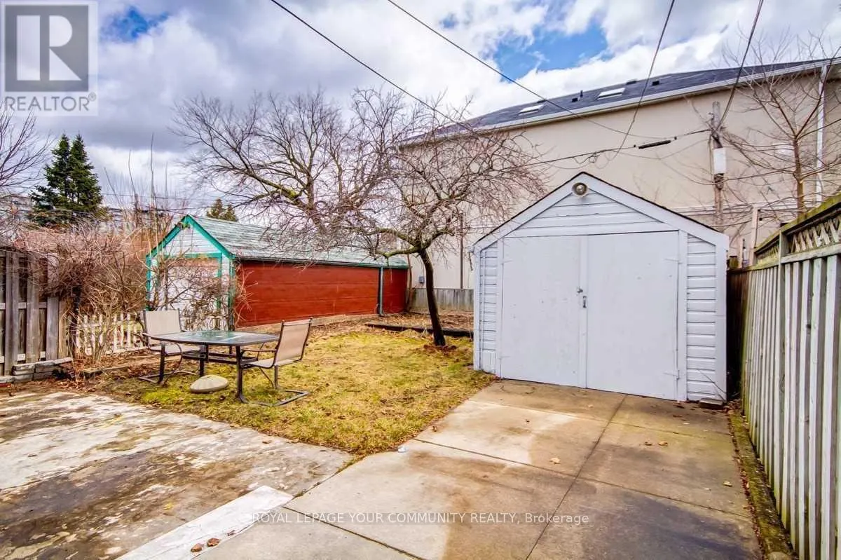 203 WOODYCREST AVENUE