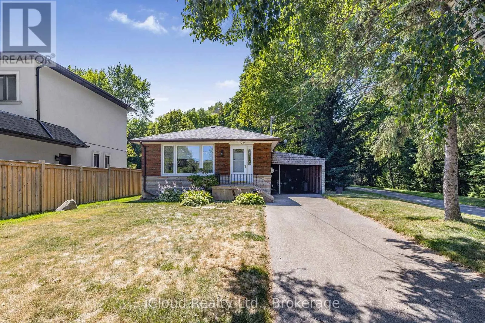 192 BEECHGROVE DRIVE