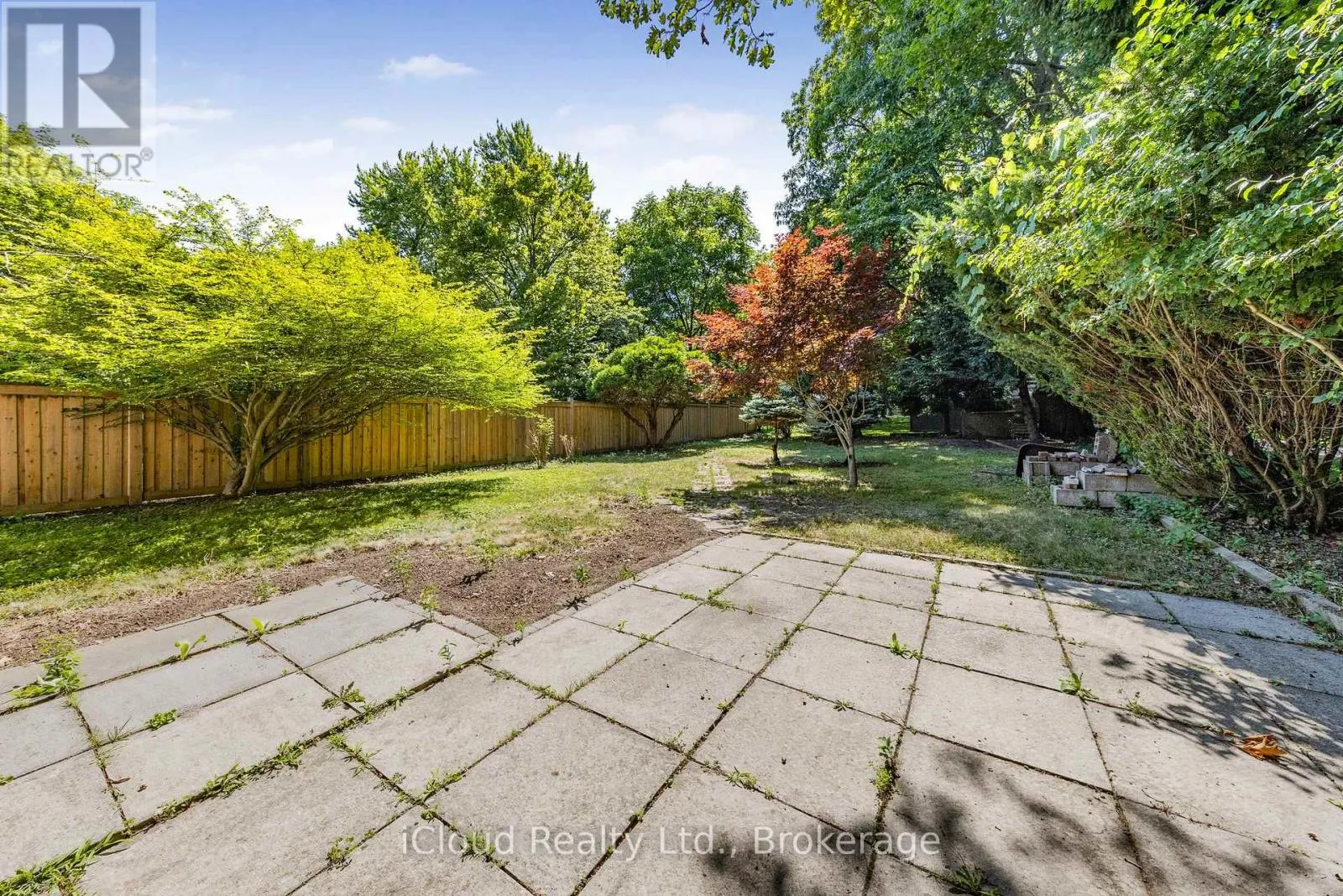 192 BEECHGROVE DRIVE