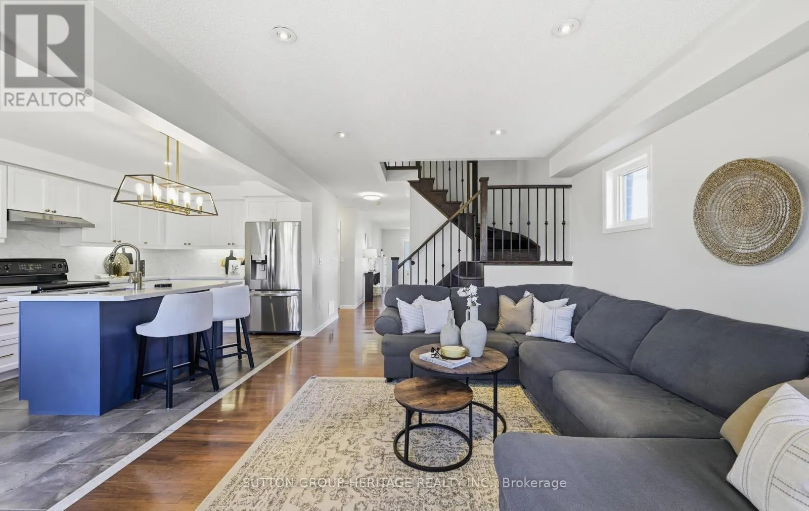 59 ALLWORTH CRESCENT