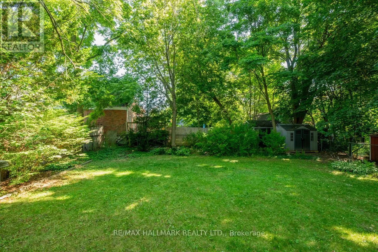 22 LATHAM AVENUE