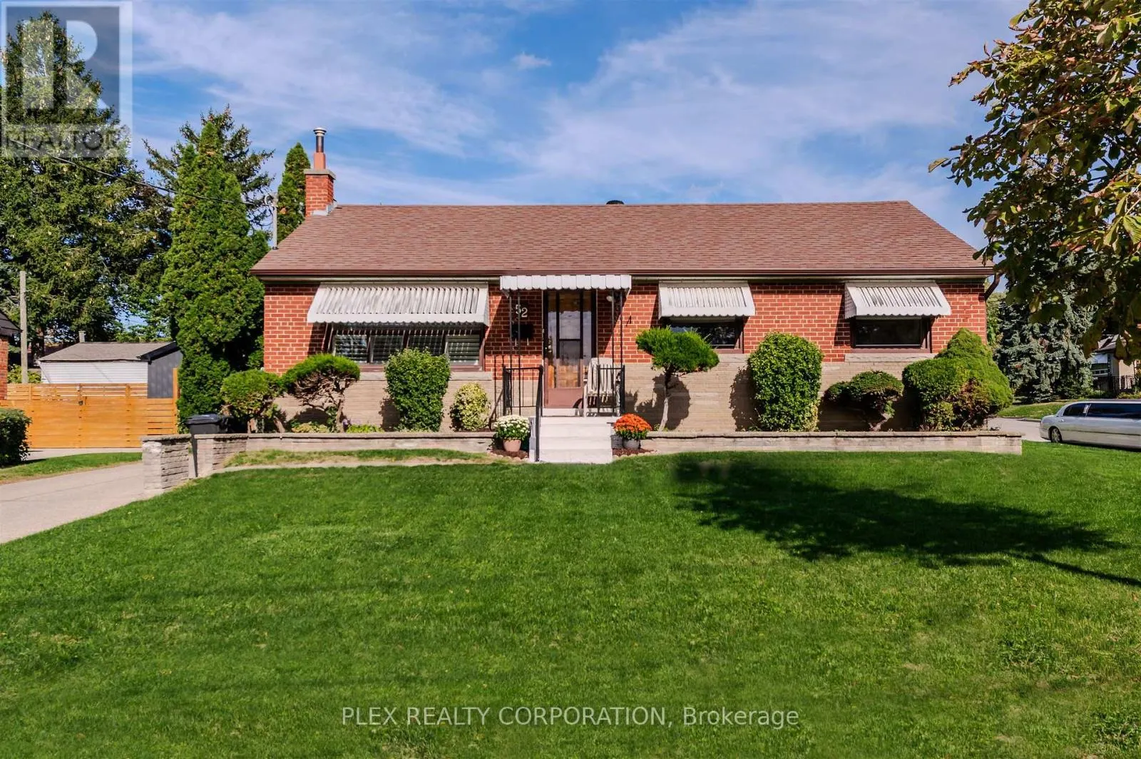 52 MERRIAN ROAD