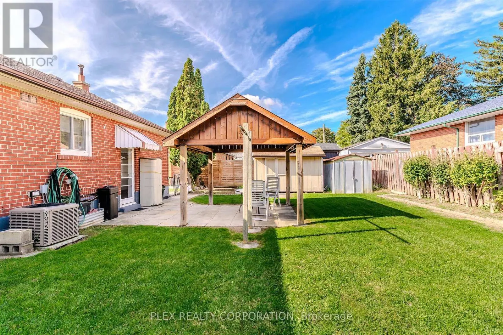 52 MERRIAN ROAD