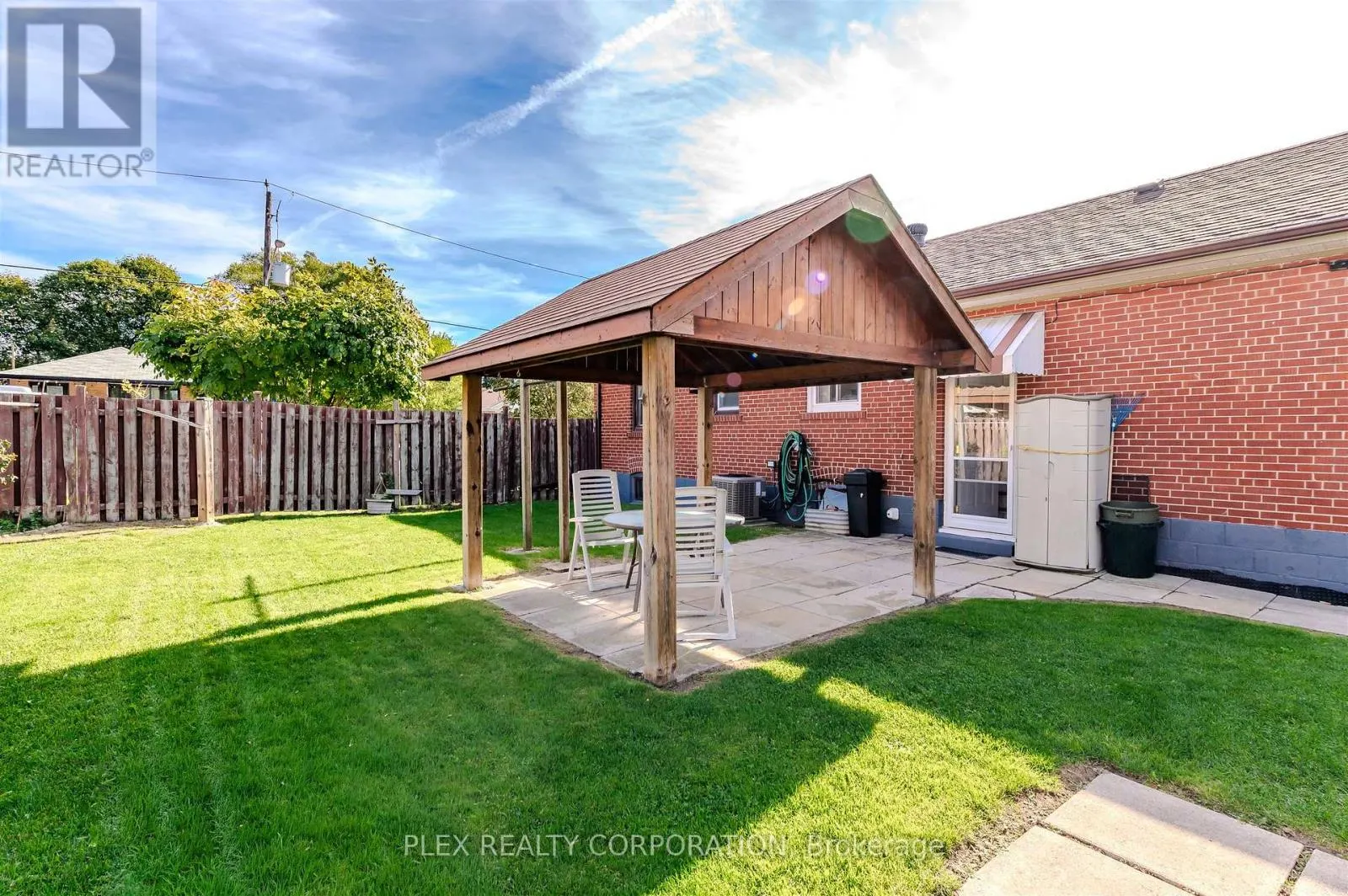 52 MERRIAN ROAD