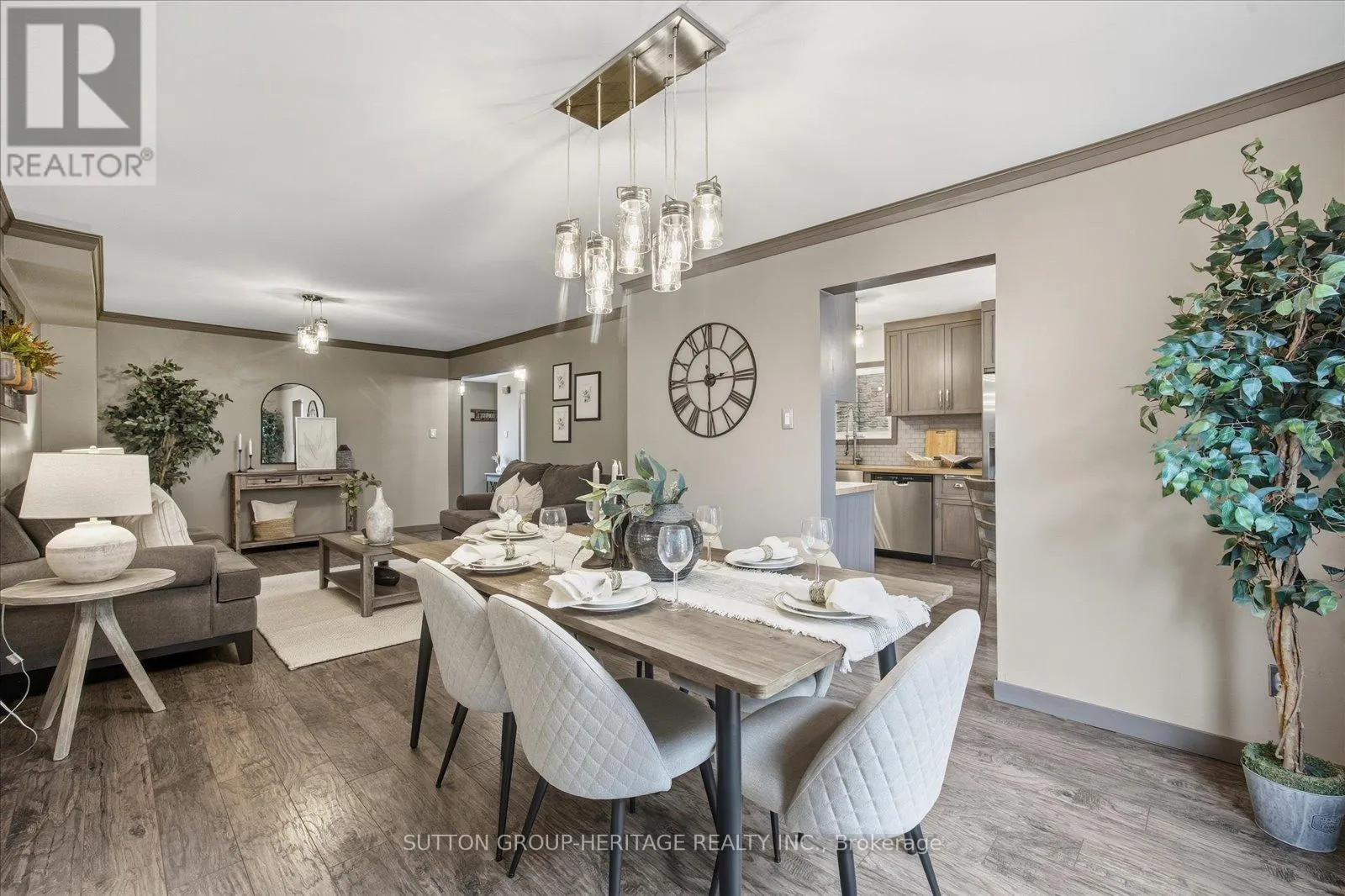 1509 WOODRUFF CRESCENT