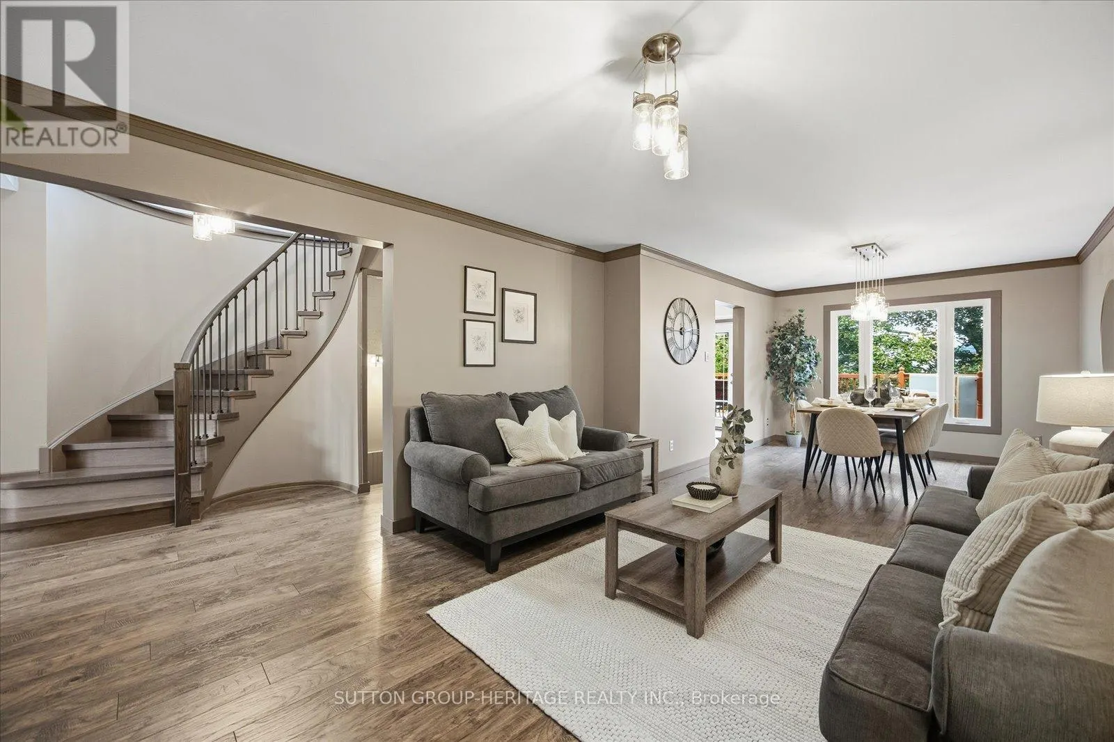 1509 WOODRUFF CRESCENT