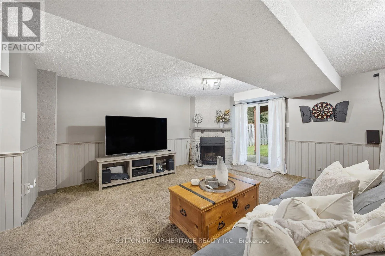 1509 WOODRUFF CRESCENT