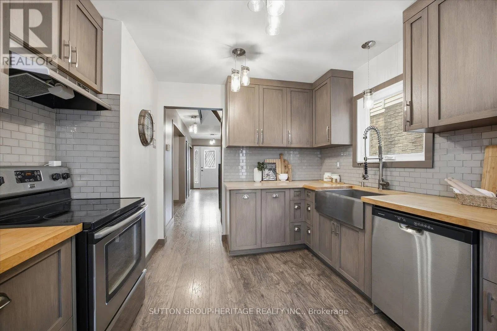 1509 WOODRUFF CRESCENT