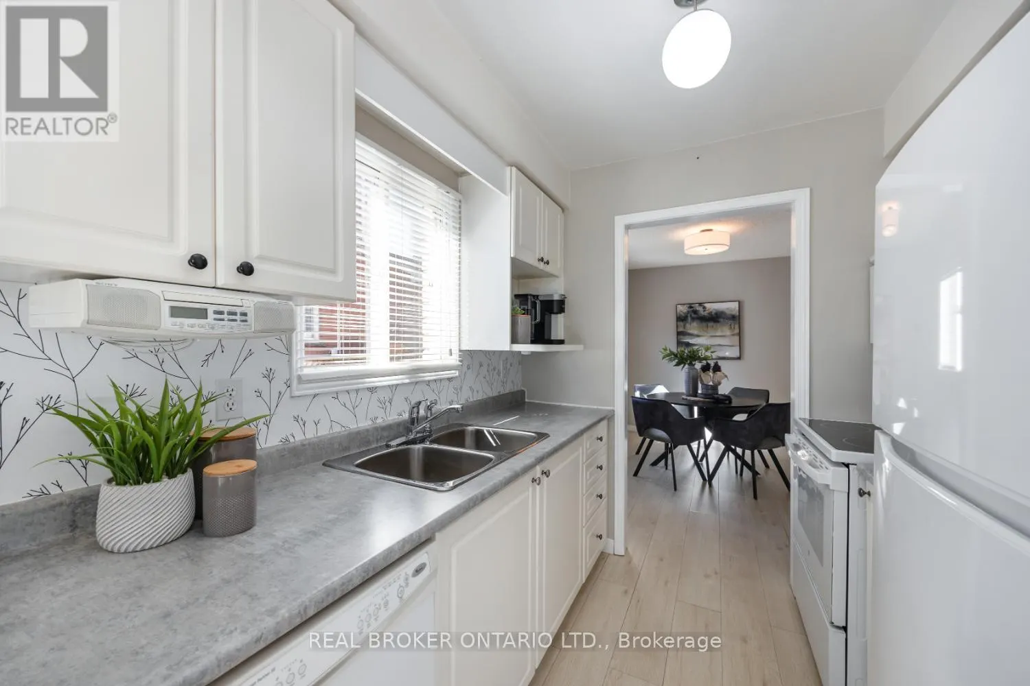 13 FIELDCREST AVENUE