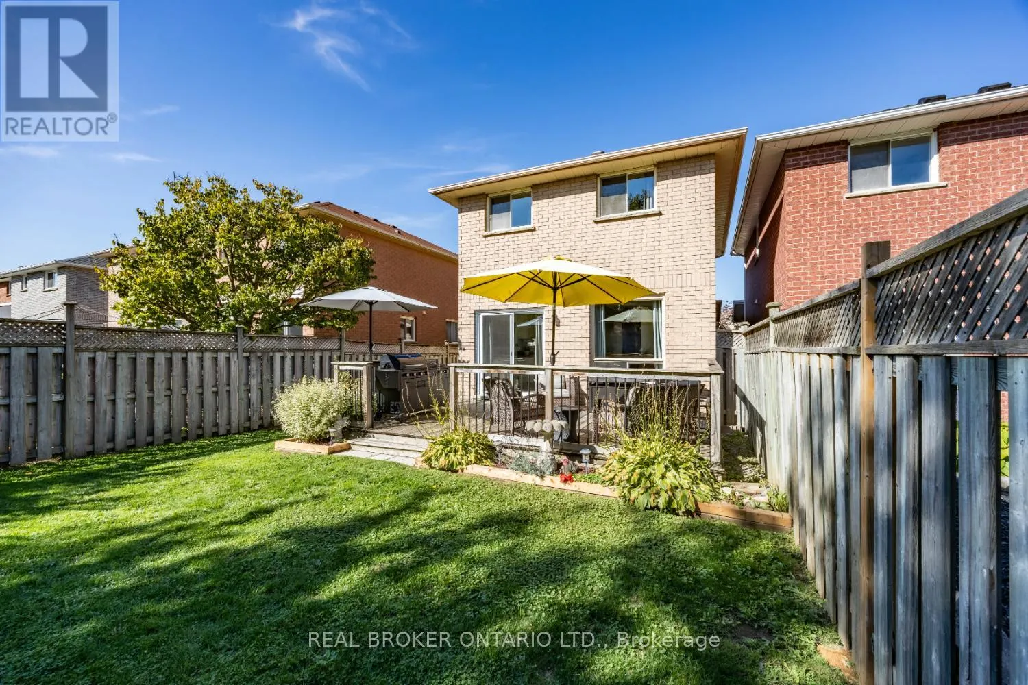 13 FIELDCREST AVENUE