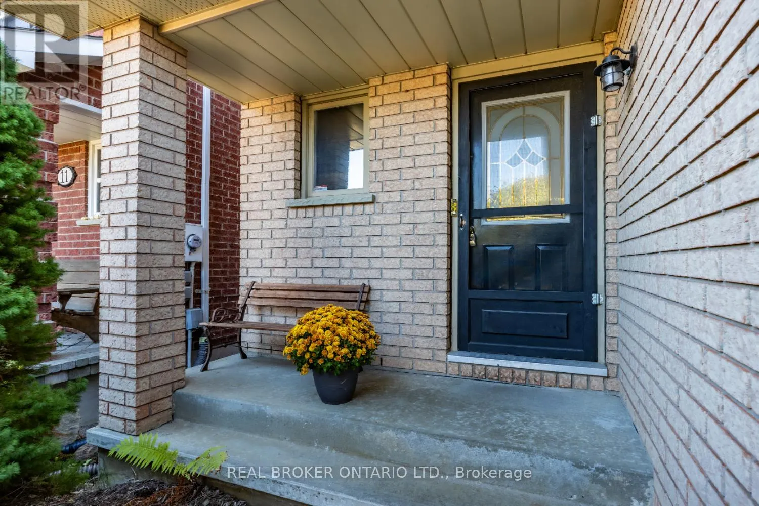 13 FIELDCREST AVENUE