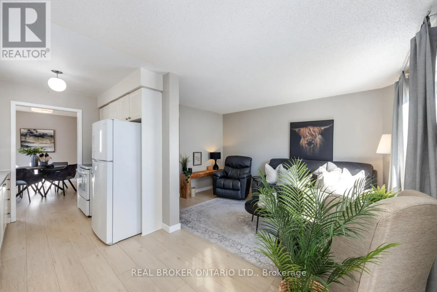 13 FIELDCREST AVENUE