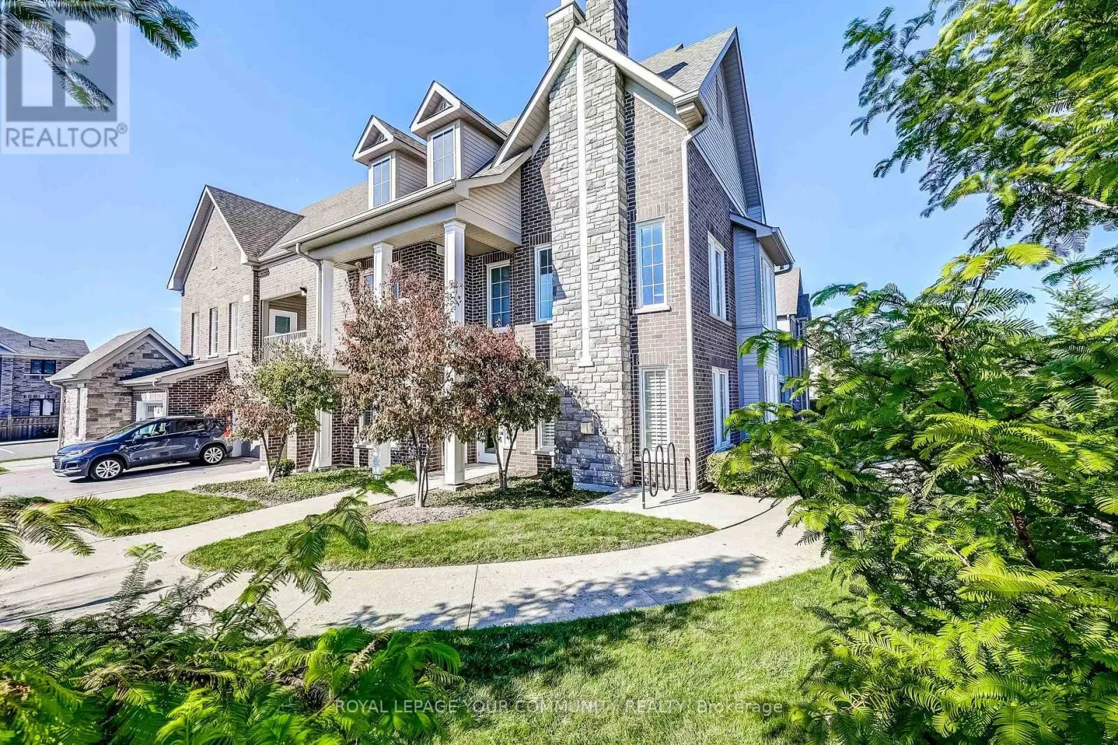 39 - 1430 GORD VINSON AVENUE