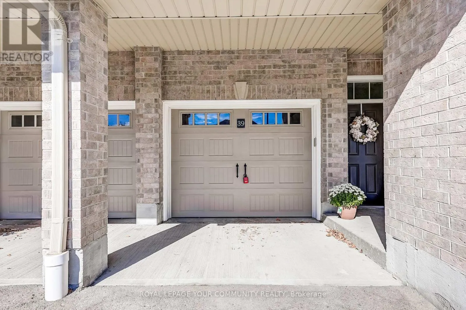 39 - 1430 GORD VINSON AVENUE