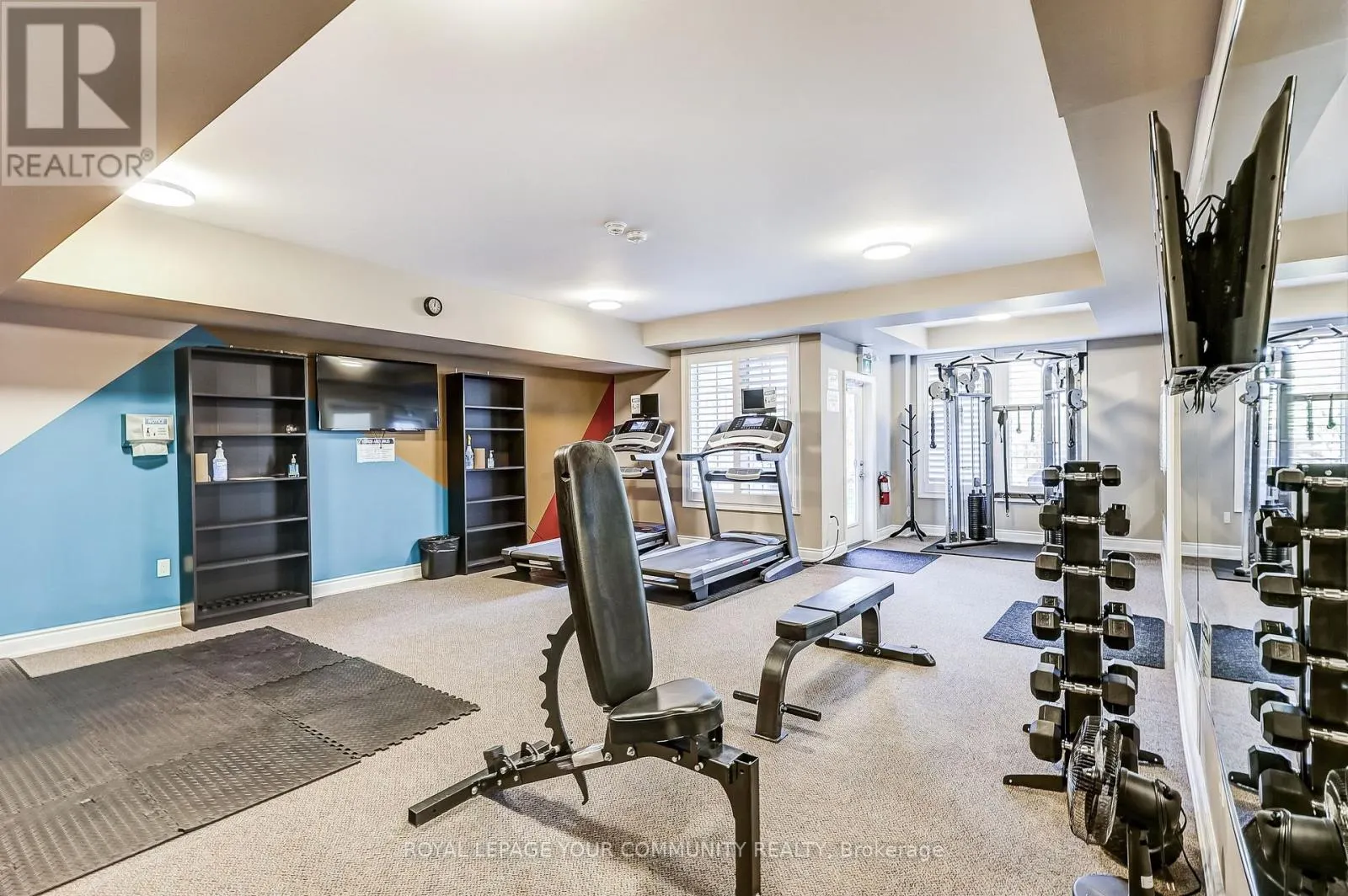 39 - 1430 GORD VINSON AVENUE