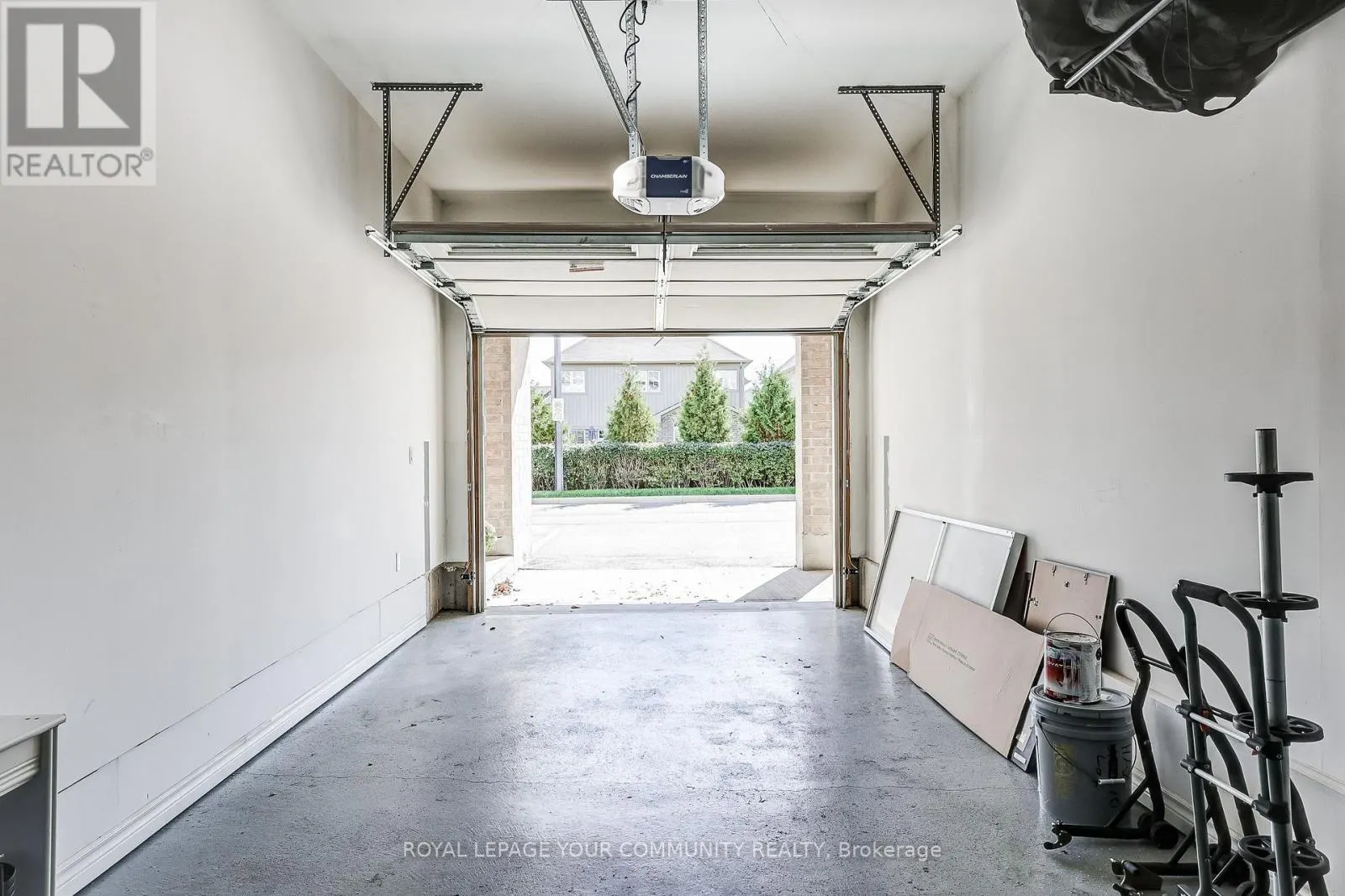 39 - 1430 GORD VINSON AVENUE