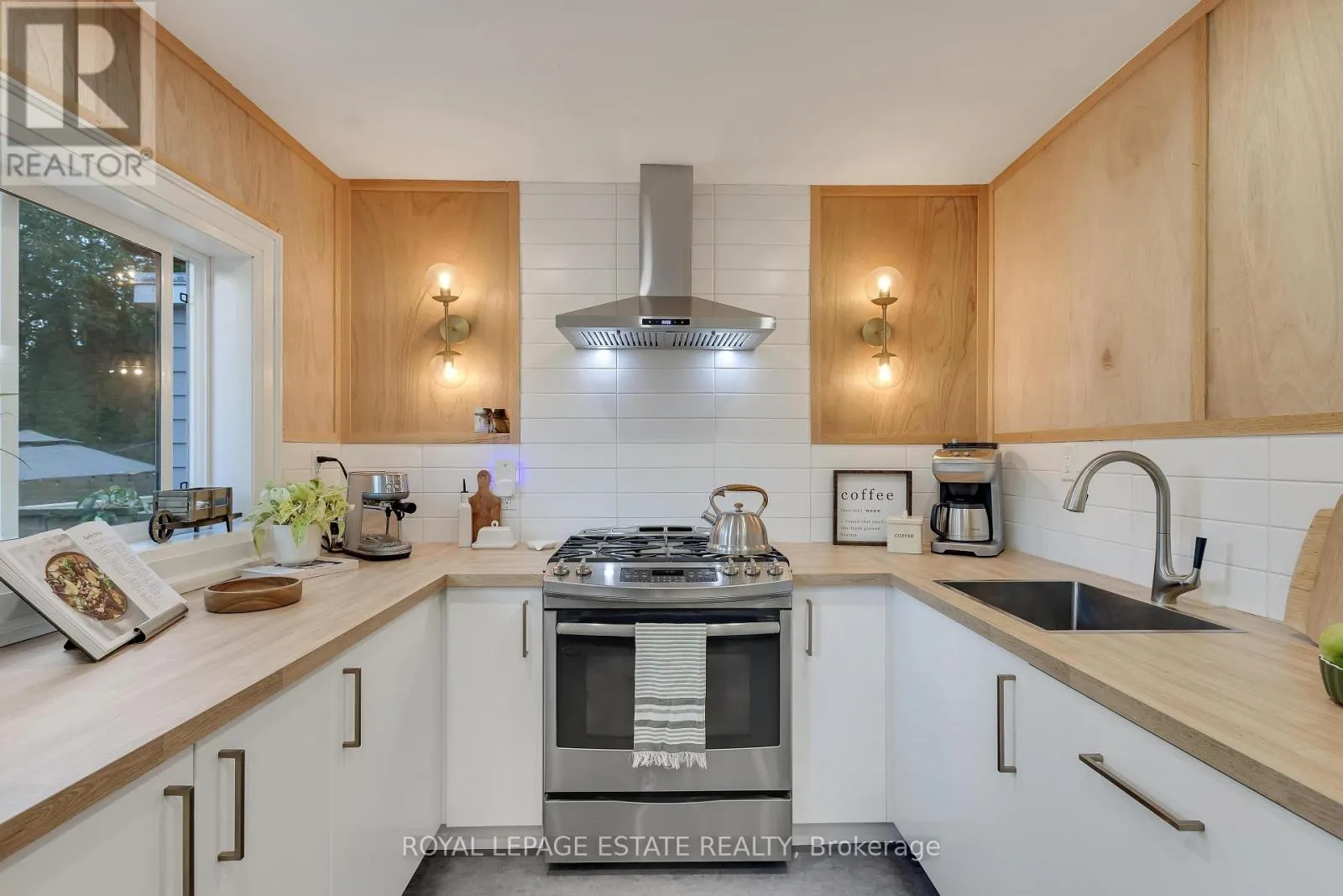 13 EASTDALE AVENUE