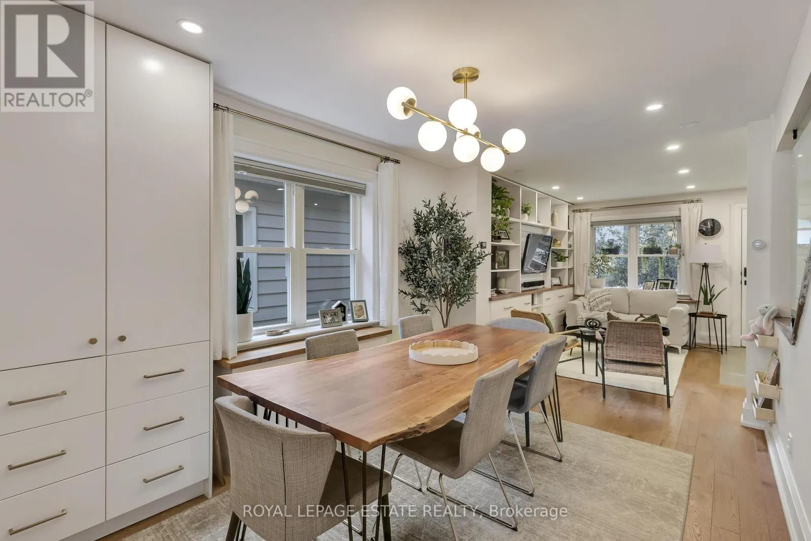 13 EASTDALE AVENUE