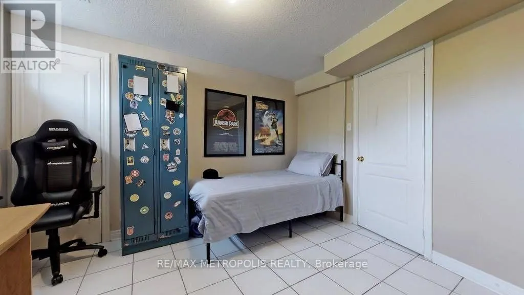 BSMT - 1800 HOLBROOK COURT